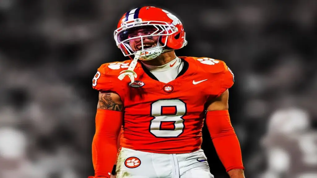 18  Vikings – Avieon Terrell – Clemson